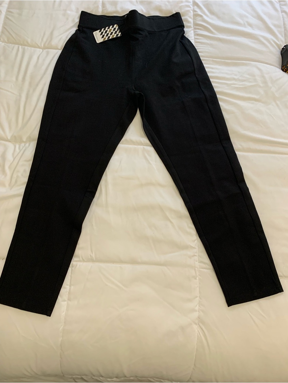 New with tags ELLE pants womens size M